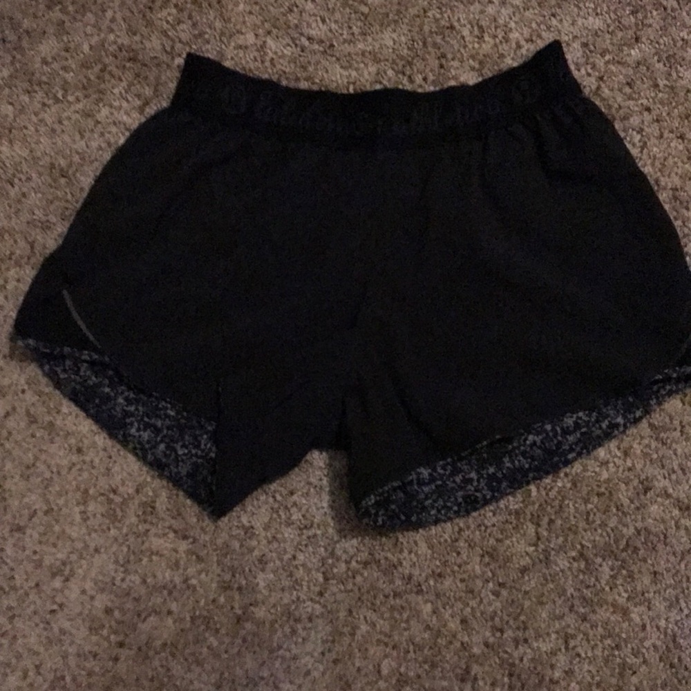 Rare lululemon shorts (reversible)